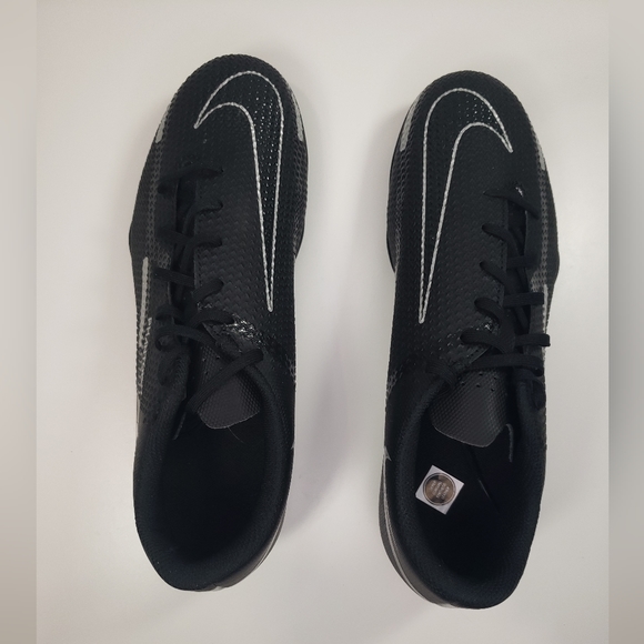 Nike Phantom GT2 Club MG Black Metallic Silver DA5640-007 Soccer cleats size 7.5 - Picture 4 of 8